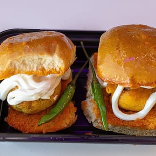 Fusion Vada Pav (S)